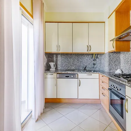 Appartement Homes Ocean View With 3 Spacious Terraces, 2 Swimming Pools & Tennis Court Albufeira