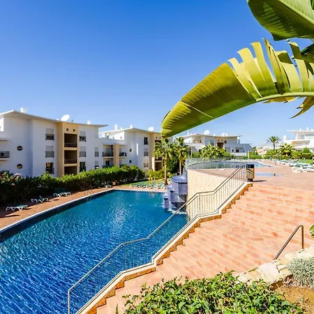Homes Ocean View With 3 Spacious Terraces, 2 Swimming Pools & Tennis Court Appartement *