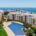 Apartman Homes Ocean View With 3 Spacious Terraces, 2 Swimming Pools & Tennis Court Albufeira