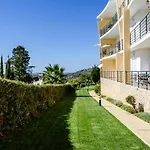 Homes Ocean View With 3 Spacious Terraces, 2 Swimming Pools & Tennis Court Appartement