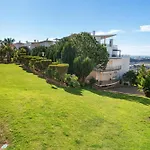 Homes Ocean View With 3 Spacious Terraces, 2 Swimming Pools & Tennis Court アパート