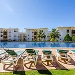 Homes Ocean View With 3 Spacious Terraces, 2 Swimming Pools & Tennis Court 알부페이라