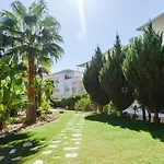 Homes Ocean View With 3 Spacious Terraces, 2 Swimming Pools & Tennis Court Apartament *