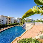Homes Ocean View With 3 Spacious Terraces, 2 Swimming Pools & Tennis Court Apartament *
