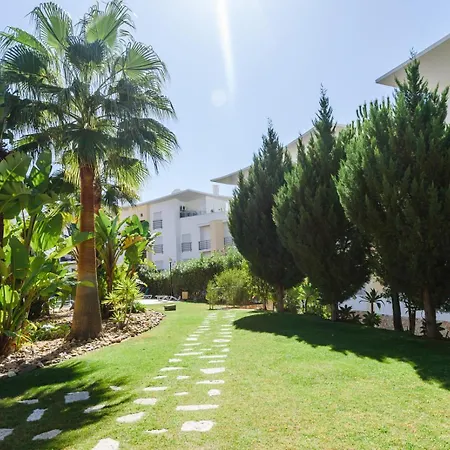 Homes Ocean View With 3 Spacious Terraces, 2 Swimming Pools & Tennis Court Lägenhet *