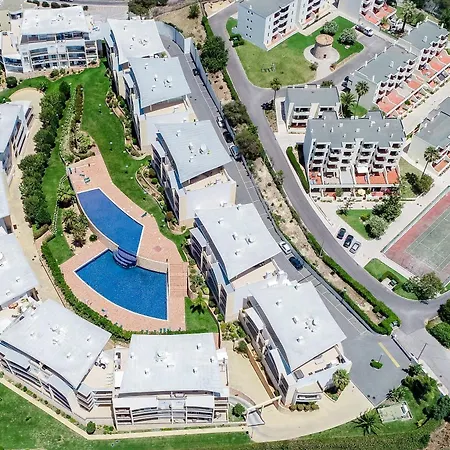 Homes Ocean View With 3 Spacious Terraces, 2 Swimming Pools & Tennis Court * Albufeira