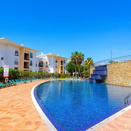 Homes Ocean View With 3 Spacious Terraces, 2 Swimming Pools & Tennis Court Lägenhet