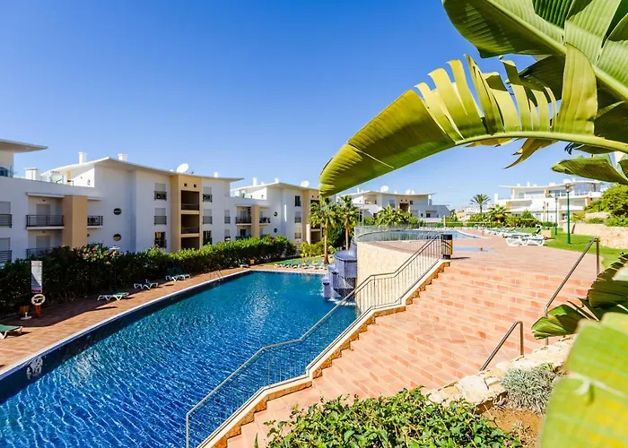 Homes Ocean View With 3 Spacious Terraces, 2 Swimming Pools & Tennis Court Appartement *